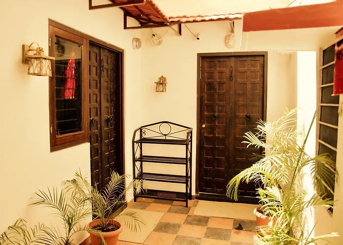 Pathik Niwas Bed & Breakfast Jaipur