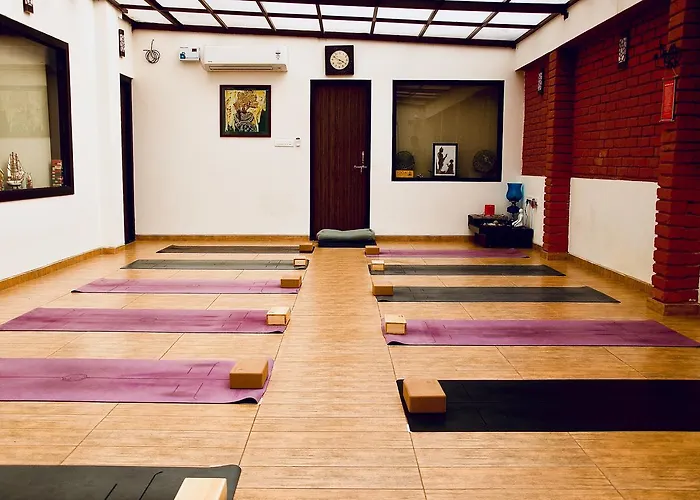 Pathik Niwas Bed & Breakfast Jaipur